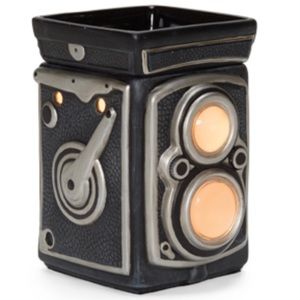 NEW Scentsy Camera Warmer